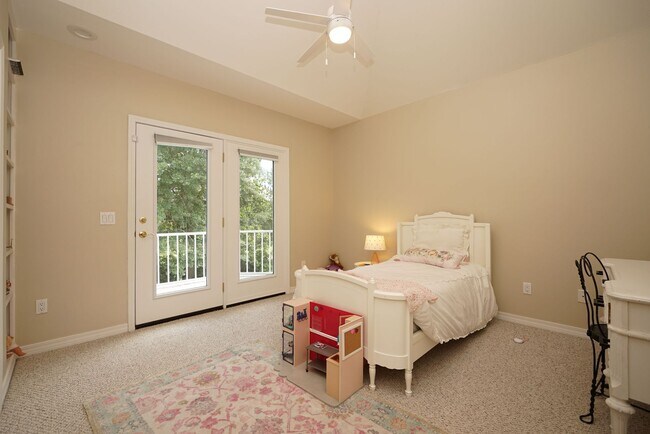 Building Photo - Great Location in Bluewater Bay