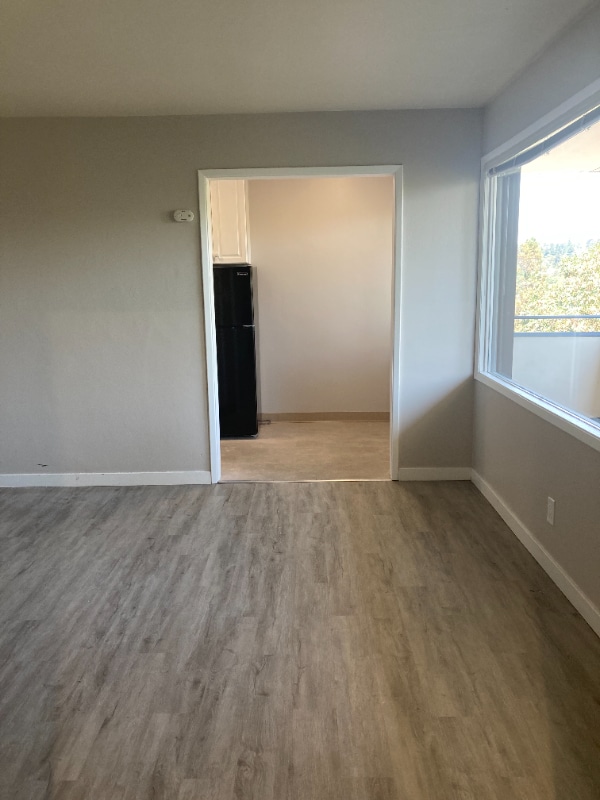 Building Photo - 4640 22nd Ave NE