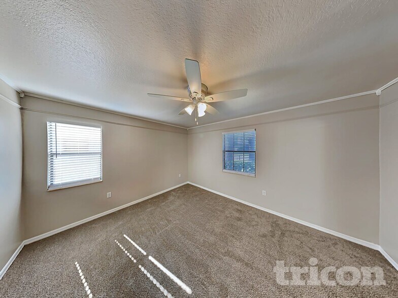 Building Photo - 7832 Osteen Rd