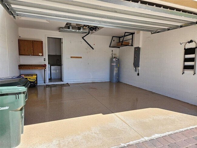 Building Photo - 1020 Bradberry Dr