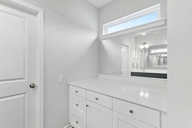 Building Photo - 482 Olivia Crossing Ct