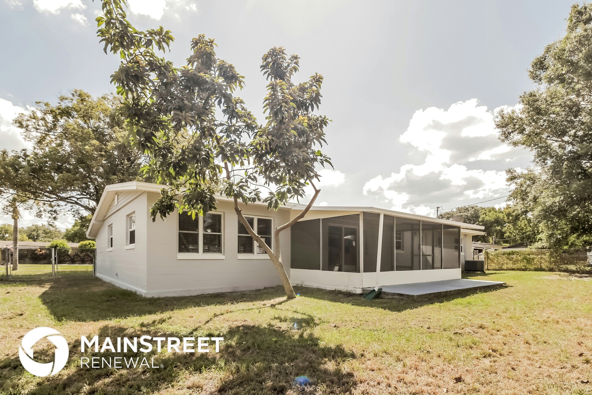 Building Photo - 8315 Calais Cir