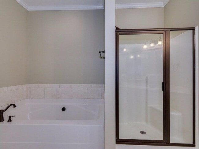Building Photo - 2513 Grier Cir