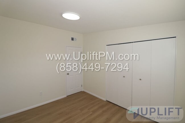 Building Photo - Beautiful 3 Bed, 2 Bath Home with Large Yard in Imperial Beach