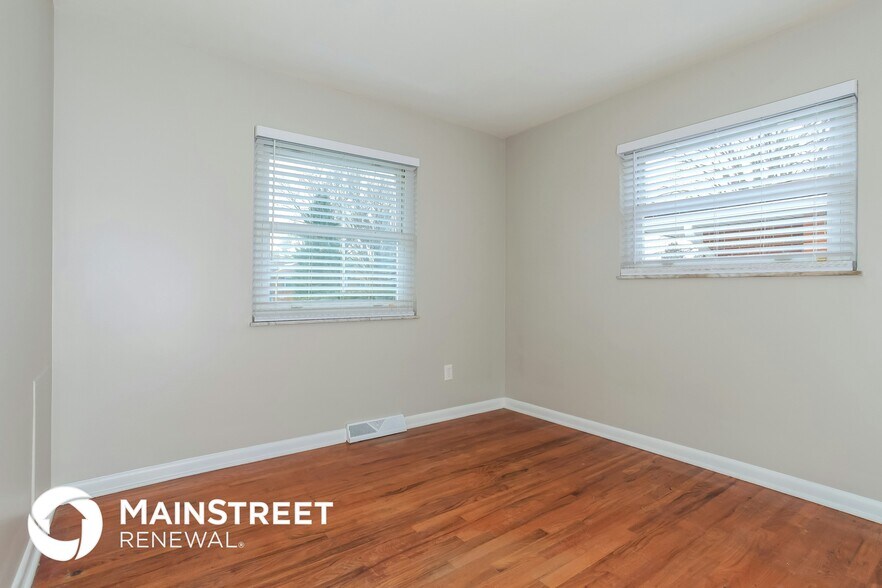 Building Photo - 1538 Shanley Dr
