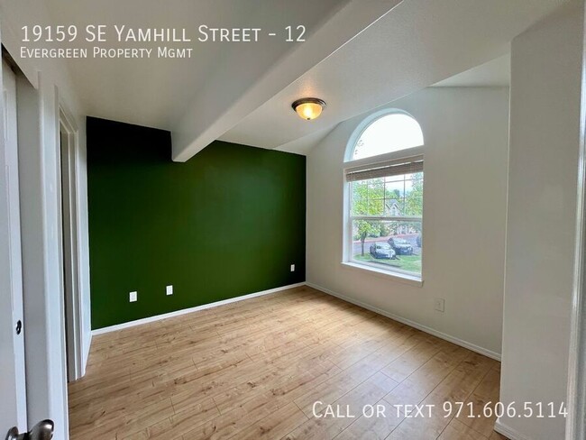 Building Photo - 19159 SE Yamhill St