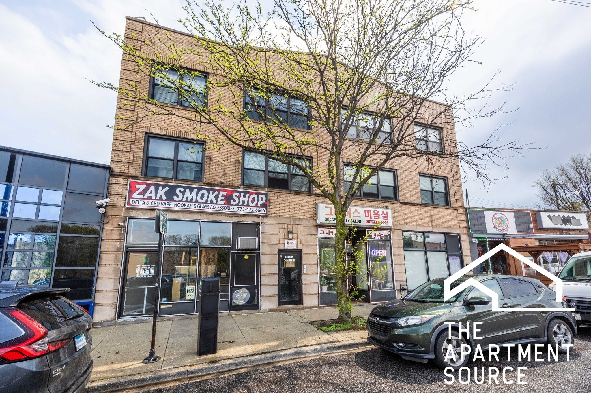 Building Photo - 5509 N Lincoln Ave