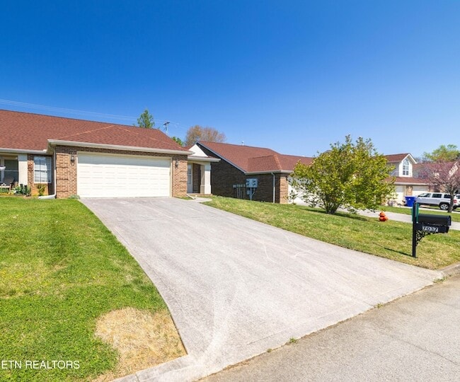 Building Photo - 7037 Wakan Ln