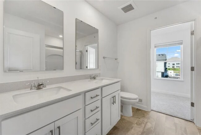 Building Photo - 5291 Long Pointe Pass