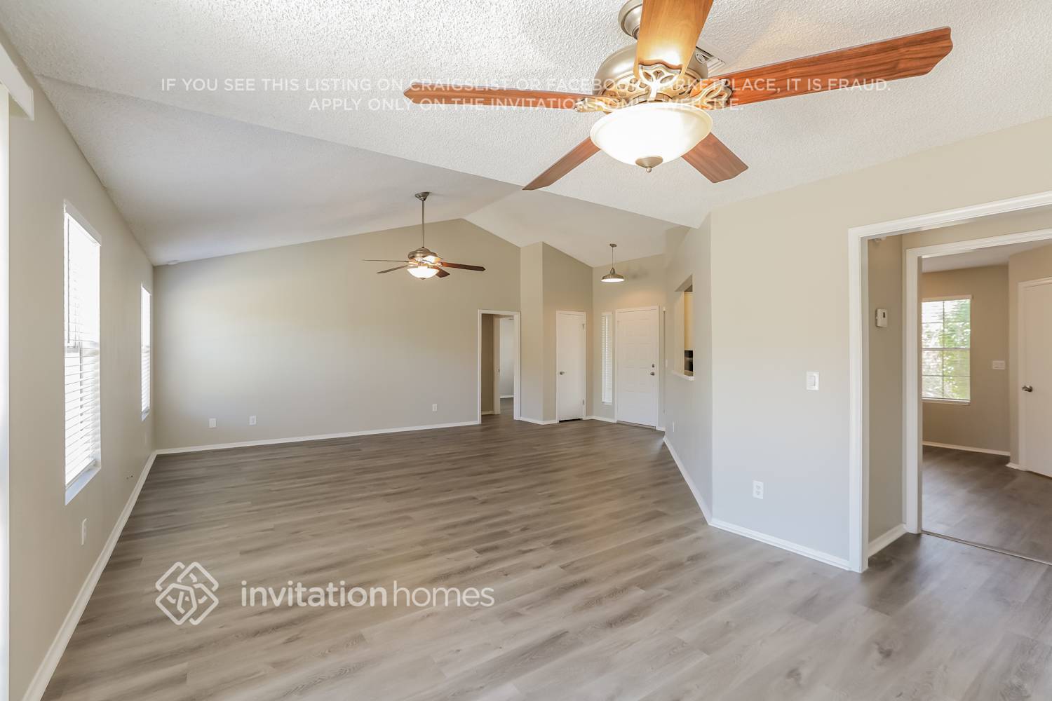 Building Photo - 5930 E Elmwood St