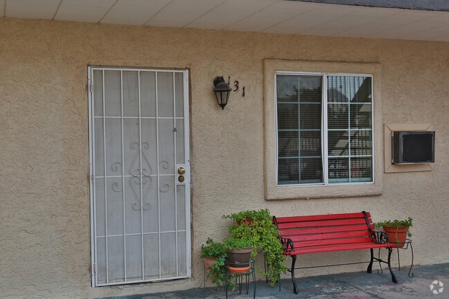 Arlen Oasis Apartments El Paso Tx Apartment Finder Building Photo Arlen Oasis Apartments
