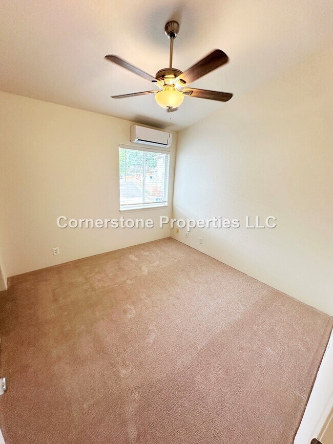 Building Photo - 94-711-711 Lumiaina St