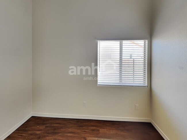 Building Photo - 2508 N 134th Ave