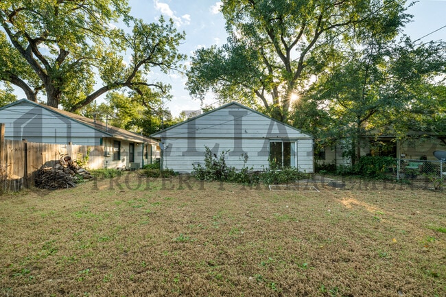 Building Photo - 1763 N Woodrow Ct