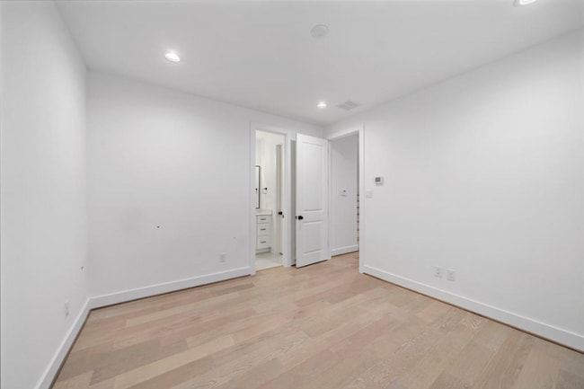 Building Photo - Brand new house in the Museum District wit...