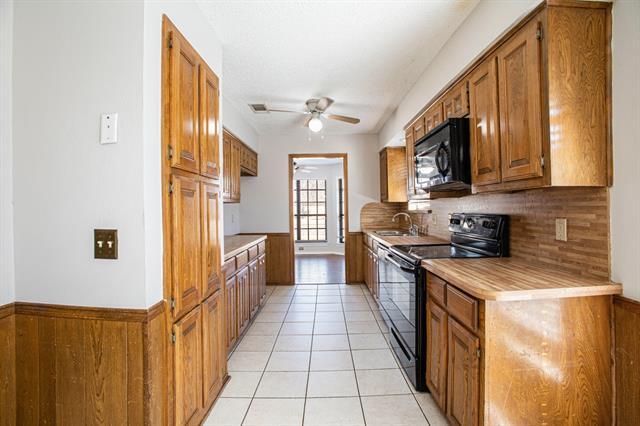Building Photo - 3204 Anchor Dr