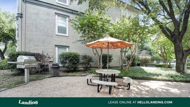 Building Photo - 1751 Babcock Rd