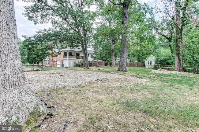 Building Photo - 3809 Great Neck Ct