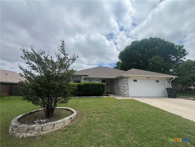Building Photo - 4708 Bluestem Ln