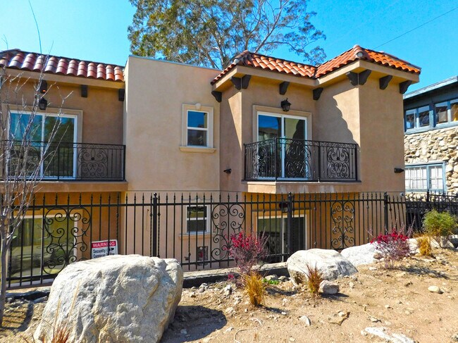Primary Photo - 10215 Tujunga Canyon Blvd