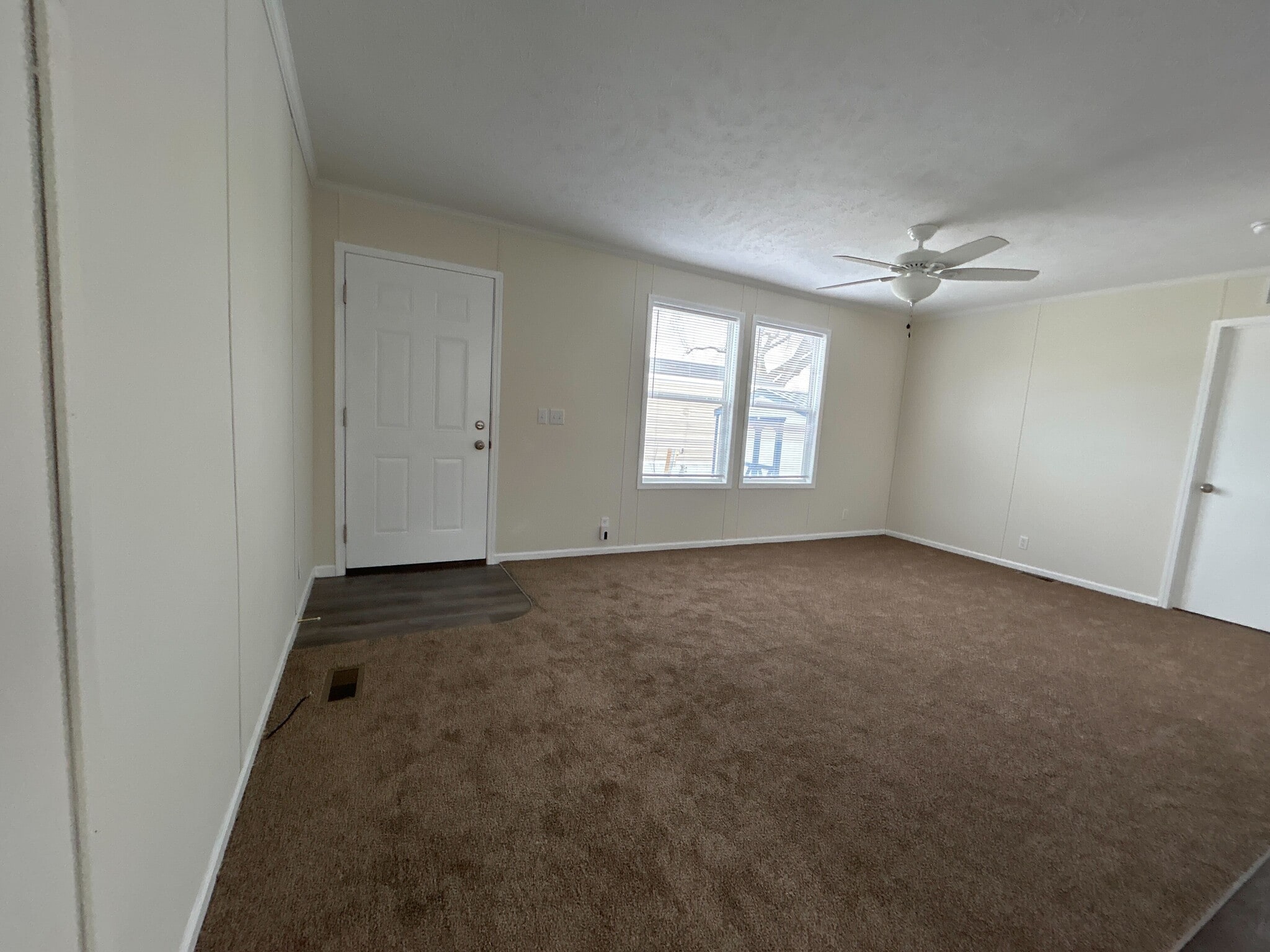 Building Photo - 317 Autumn Park Dr