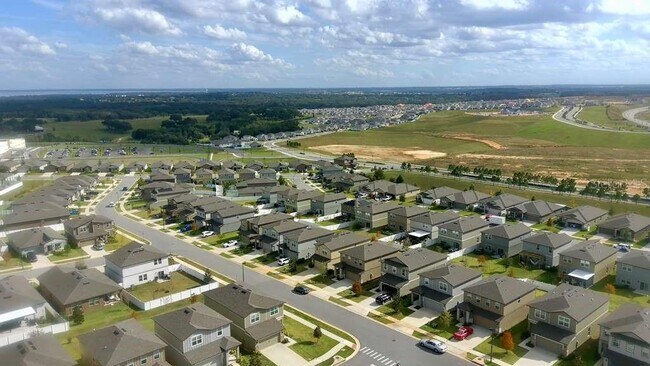 Building Photo - 1802 Sundance Chase Rd