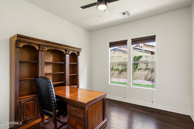 Building Photo - 9260 E Desert Village Dr