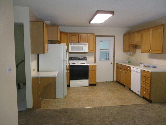 Building Photo - 1530 Idaho Ave