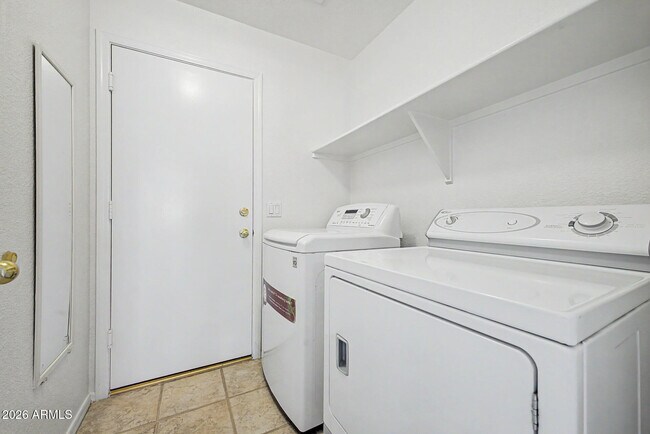 Building Photo - 17807 N Juneberry Dr