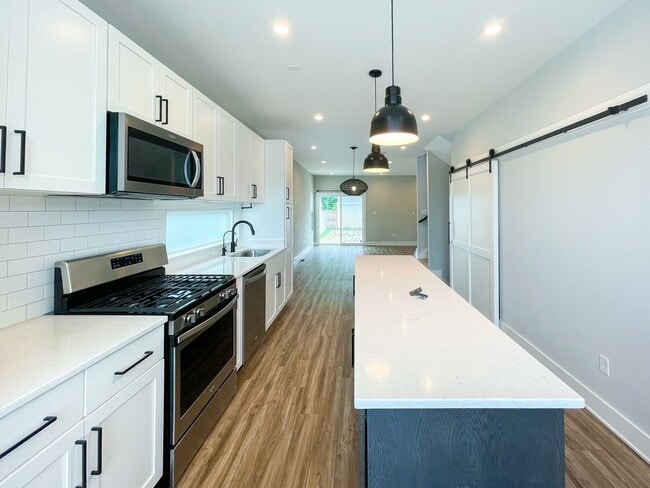 Building Photo - 20 Central Greens Blvd