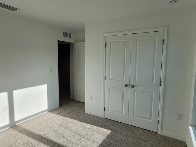 Building Photo - 6305 Shaw St