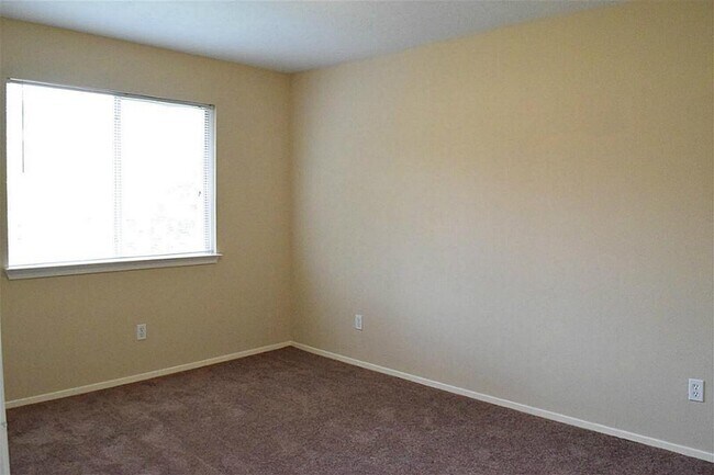Building Photo - 4406 Owens Creek Ln