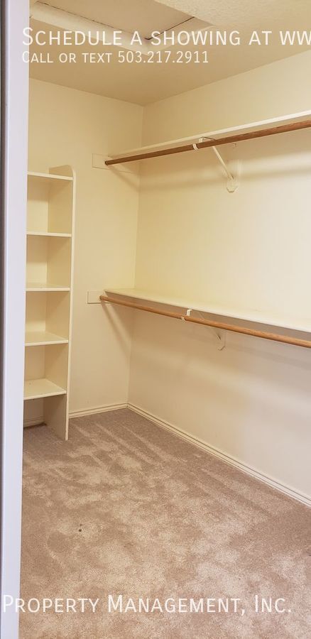 Building Photo - 14066 Chatham Ct