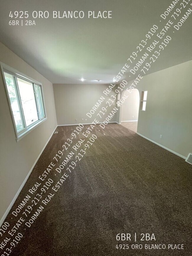 Building Photo - 4925 Oro Blanco Pl
