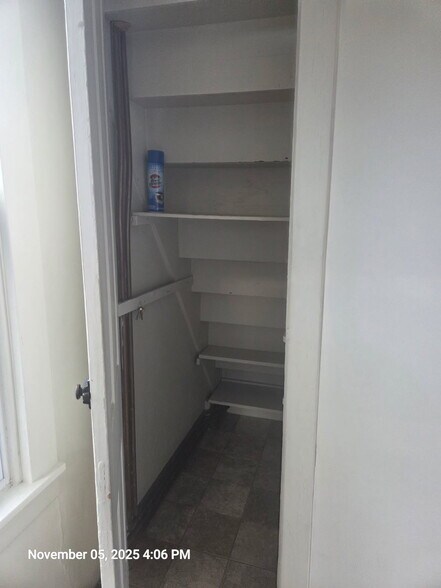 Kitchen storage - 15 N Richmond St