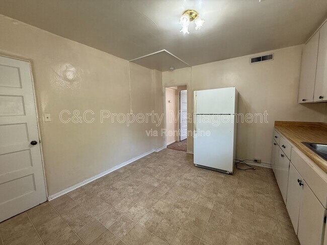 Building Photo - 500 Hamilton Ave