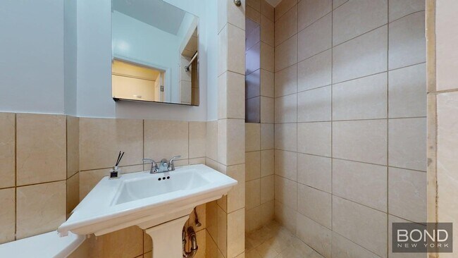 Building Photo - 207-209 West 11th Street