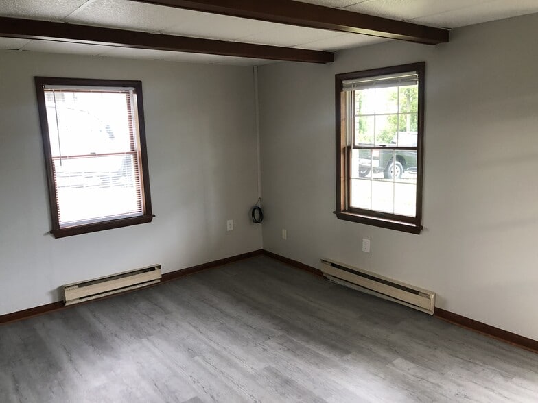 High-efficiency mini-split heating and air conditioning, plus supplemental electric baseboard heat. - 2014 Willow Way Dr