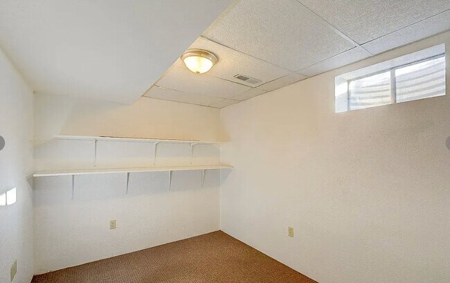 Building Photo - 3113 Worthington Ave