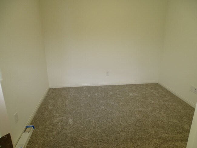Building Photo - 2929 Gallarate Dr