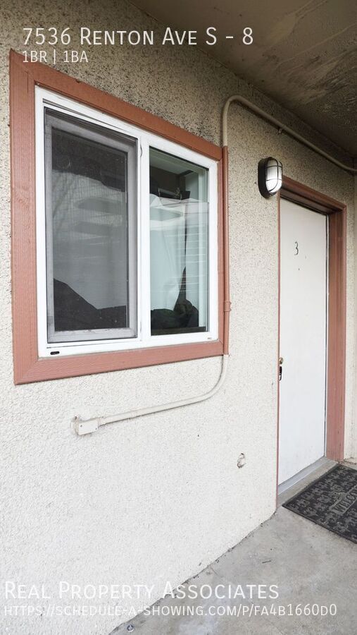 Building Photo - 7536 Renton Ave S