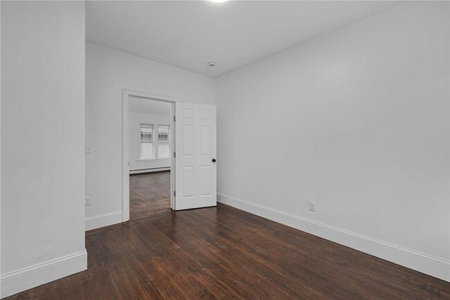 Building Photo - 30 Cypress St