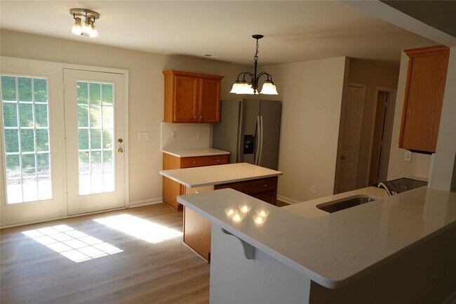 Building Photo - Updated 4 Bedroom near Concord Mills with ...