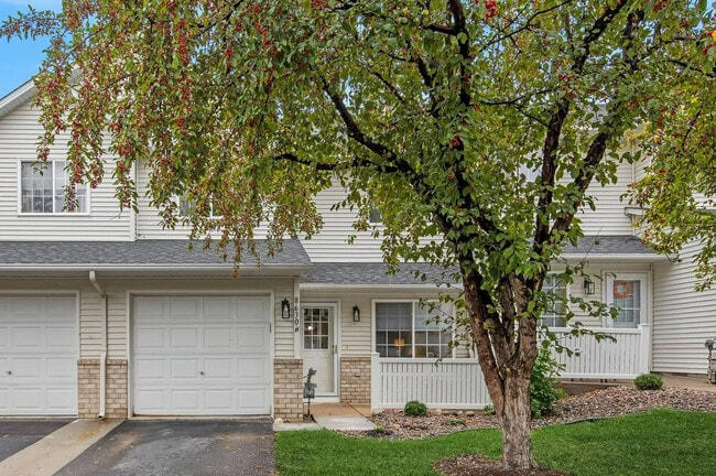 Building Photo - 8630 Quarry Ridge Ln