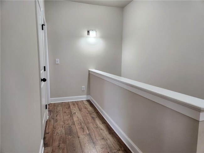 Building Photo - 1323 Faircrest Wy