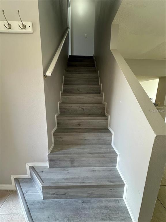 Building Photo - 814 Washington Palm Loop