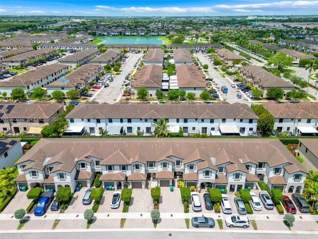 Building Photo - 25160 SW 114th Ave