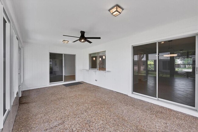 Building Photo - 3313 Pembrook Dr