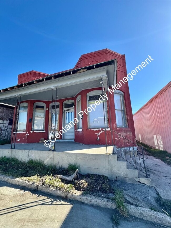 Building Photo - 932-934 Utah
