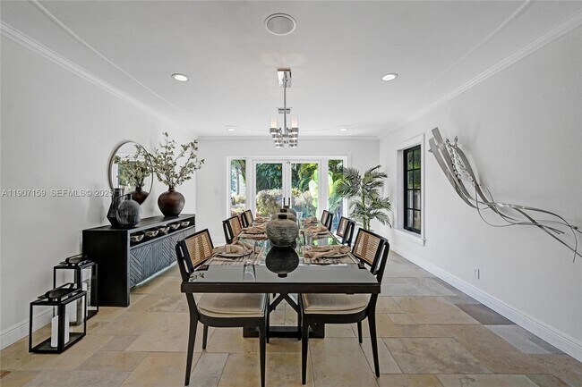 Building Photo - 2035 NE 31st Ave